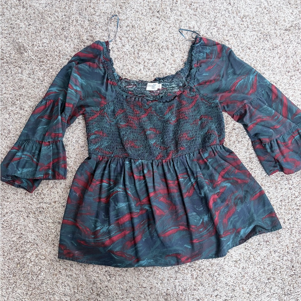 Terra & Sky Women's Green and Red Smocked Blouse